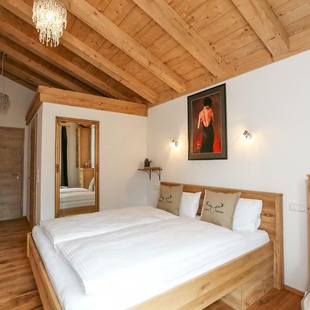 Вилла Landhaus Trinis - Gaestezimmer - Bad - Bett - Kleine Kaffee - Tee-Theke Mit Kuehlschrank - Parkplatz Роттах-Эгерн Экстерьер фото