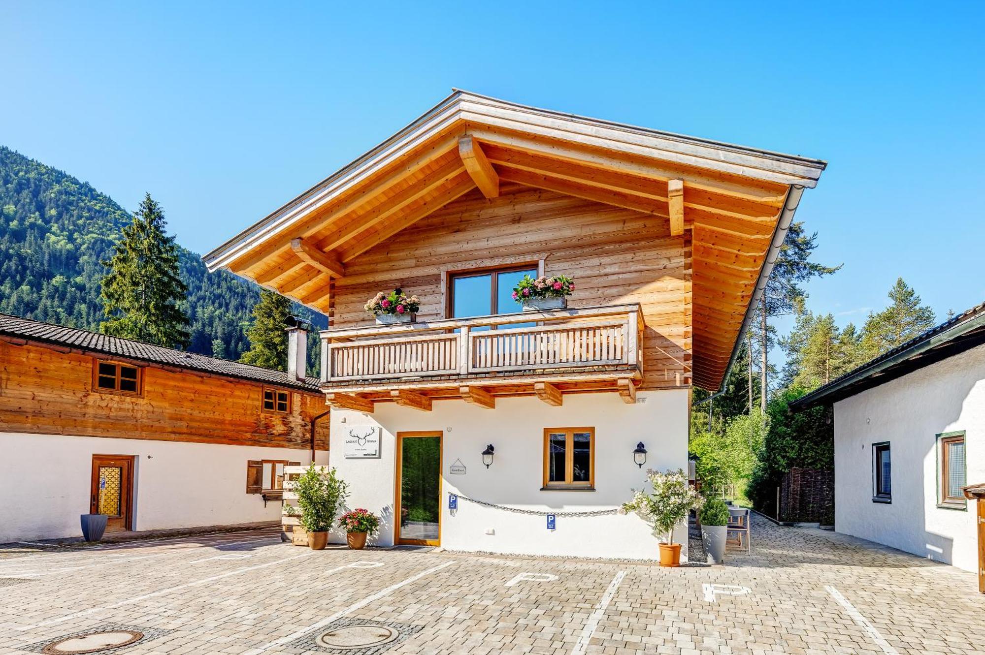 Landhaus Trinis - Kleine Kaffee Tee Theke Mit Kuehlschrank - Parkplatz Роттах-Эгерн Экстерьер фото